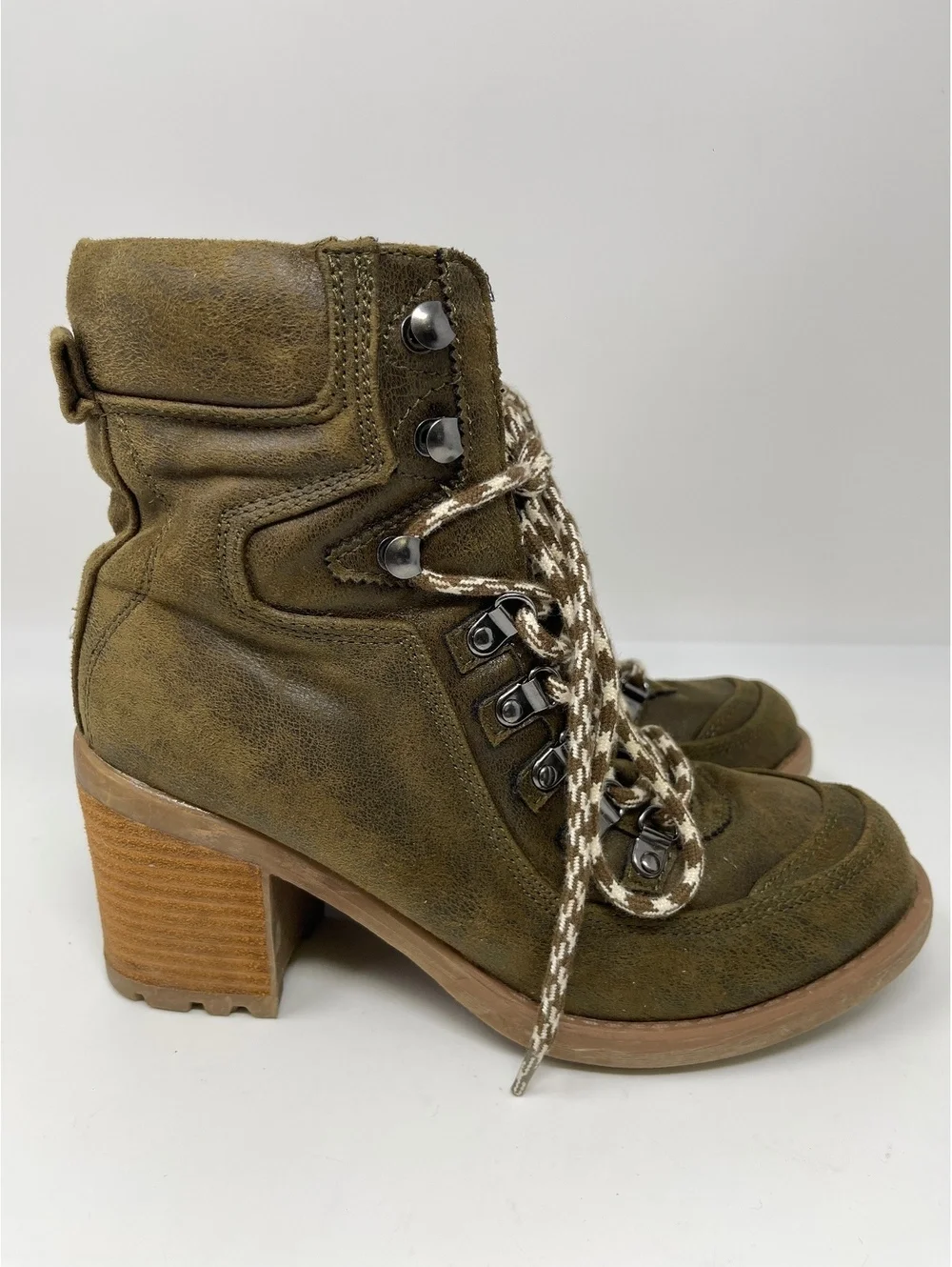 Carlos Santana Womens 7.5 Olive Green Lace Up Block Heel Ankle Hiking Boots